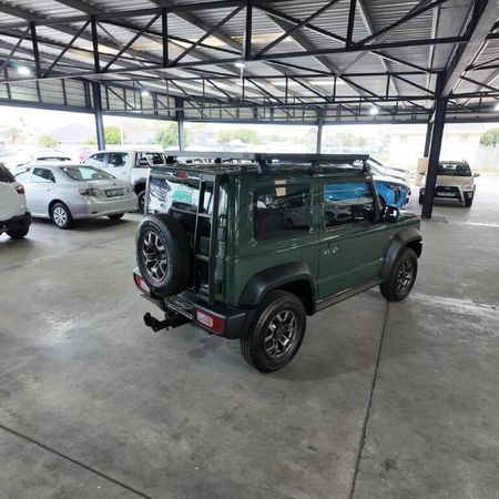 2022-Suzuki-Jimny-15-GLX_14