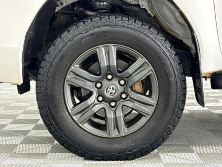 2022-Toyota-Hilux-24-GD-6-Raider-4x4-Auto-Single-Cab_2
