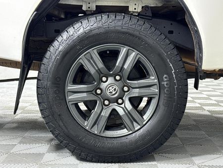 2022-Toyota-Hilux-24-GD-6-Raider-4x4-Auto-Single-Cab_5