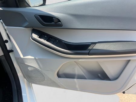 2025-TATA-Tiago-12-XM_14