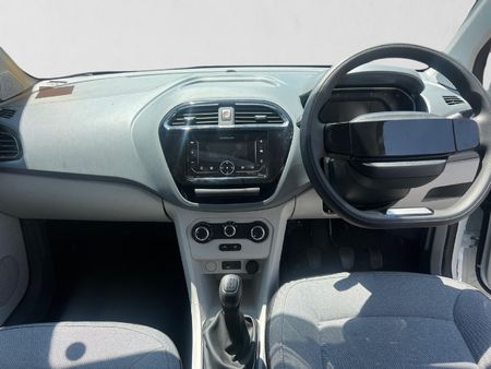 2025-TATA-Tiago-12-XM_17