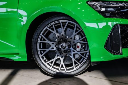 2026-Audi-RS3-Sportback-Quattro-Stronic-Carbon-Edition_1