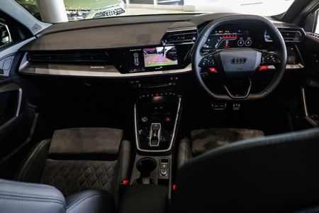 2026-Audi-RS3-Sportback-Quattro-Stronic-Carbon-Edition_24