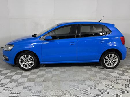 2015-Volkswagen-Polo-GP-12-TSI-Comfortline-66kW_18