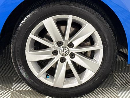 2015-Volkswagen-Polo-GP-12-TSI-Comfortline-66kW_5