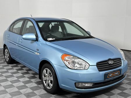 2009-Hyundai-Accent-16-GLS-HS-Auto_15