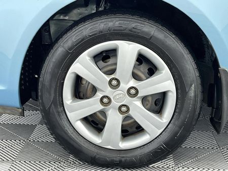 2009-Hyundai-Accent-16-GLS-HS-Auto_4