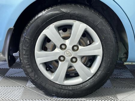 2009-Hyundai-Accent-16-GLS-HS-Auto_7