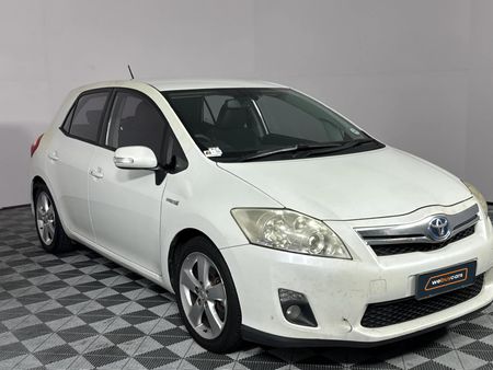 2012-Toyota-Auris-180-XR-HSD_16