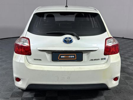 2012-Toyota-Auris-180-XR-HSD_18