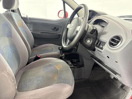 2011-Chevrolet-Spark-Lite-L_9