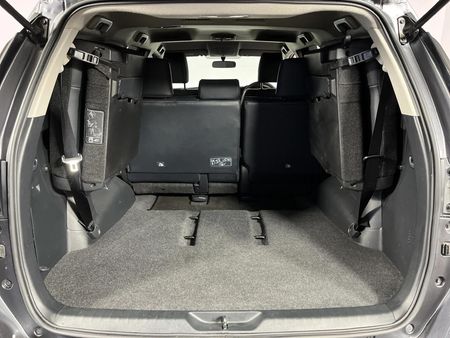 2024-Toyota-Fortuner-24-GD-6-RB-Auto_13