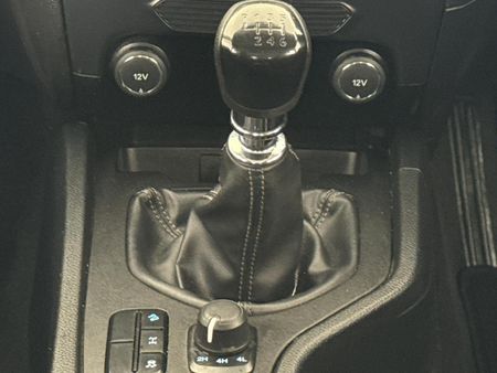 2022-Ford-Ranger-22-TDCi-XL-4x4-Double-Cab_10