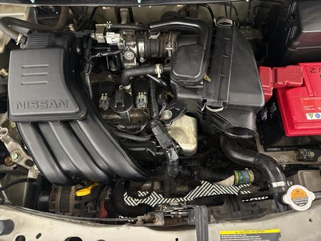 2011-Nissan-Micra-12-Acenta-5-dr_12