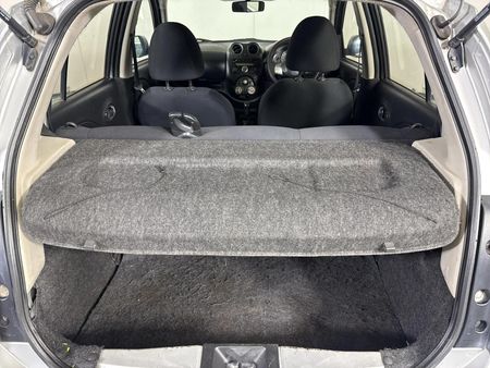 2011-Nissan-Micra-12-Acenta-5-dr_13