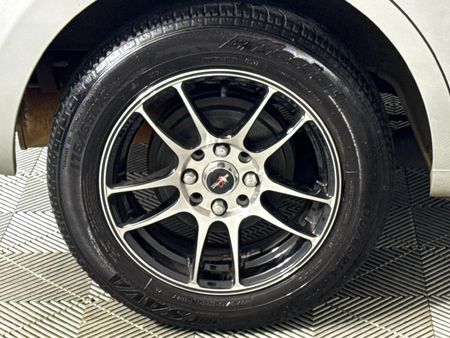2011-Nissan-Micra-12-Acenta-5-dr_7