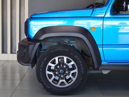 2021-Suzuki-Jimny-15-GLX_28