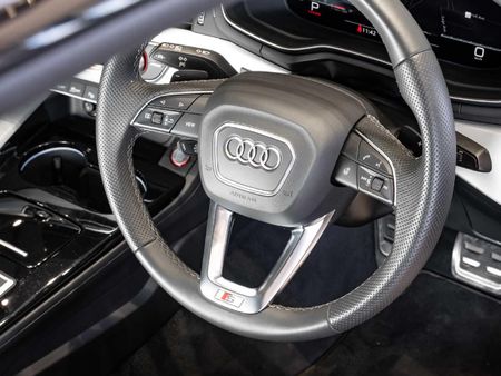 2024-Audi-S5-30-TFSI-quattro-Auto_15