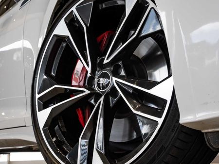 2024-Audi-S5-30-TFSI-quattro-Auto_3