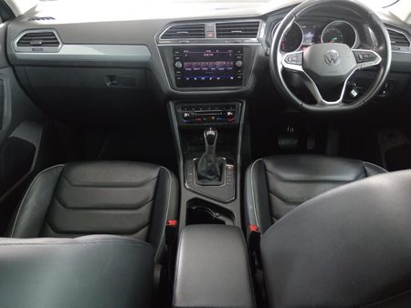 2023-Volkswagen-Tiguan-14-TSI-Life-DSG-Auto-110kW_10