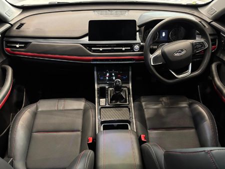 2025-Chery-Tiggo-4-Pro-15-LiT_9