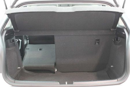 2025-Volkswagen-Polo-10-TSI-Life-Auto-DSG_10