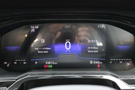 2025-Volkswagen-Polo-10-TSI-Life-Auto-DSG_25