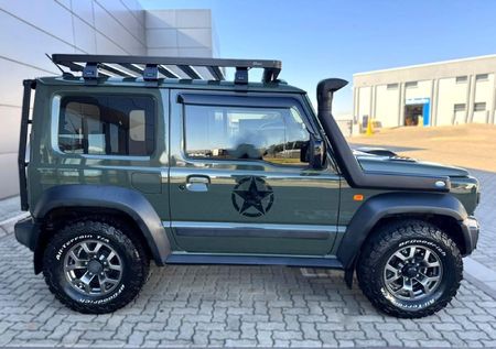 2022-Suzuki-Jimny-15-GLX-Auto_12