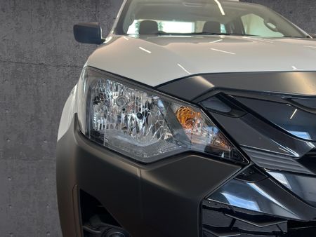 2026-Isuzu-D-Max-19-DDI-HR-Single-Cab_8