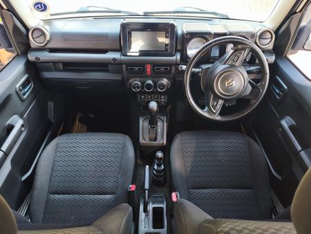 2022-Suzuki-Jimny-15-GLX-Auto_13