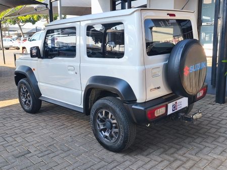 2022-Suzuki-Jimny-15-GLX-Auto_6