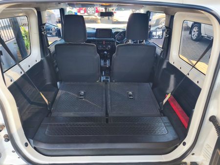 2022-Suzuki-Jimny-15-GLX-Auto_8