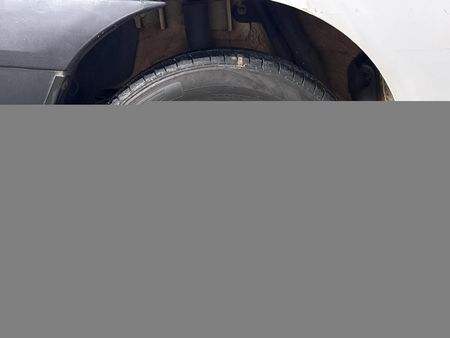 2019-Nissan-NP200-16_5