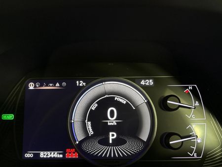 2020-Lexus-UX-250h-EX_2