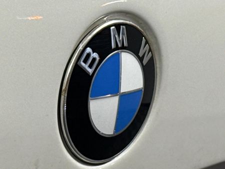 2020-BMW-X5-M50d_11