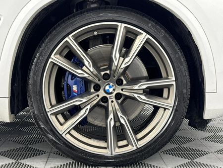 2020-BMW-X5-M50d_5