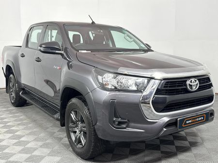 2021-Toyota-Hilux-24-GD-6-Raider-4x4-Double-Cab_17