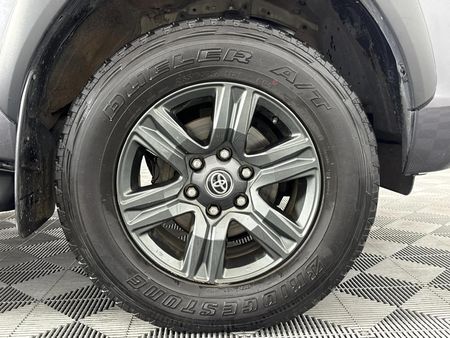 2021-Toyota-Hilux-24-GD-6-Raider-4x4-Double-Cab_5