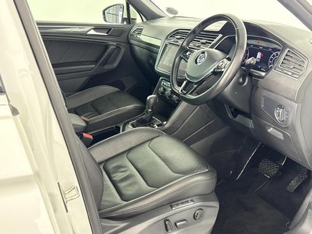 2019-Volkswagen-Tiguan-20-TDI-Highline-4Motion-Auto_9