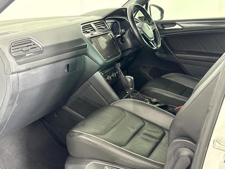 2019-Volkswagen-Tiguan-20-TDI-Highline-4Motion-Auto_8