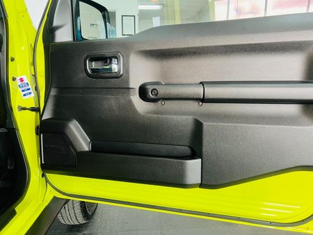 2021-Suzuki-Jimny-15-GLX-Auto_19