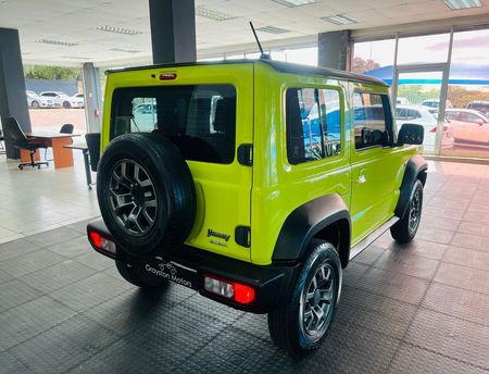 2021-Suzuki-Jimny-15-GLX-Auto_6