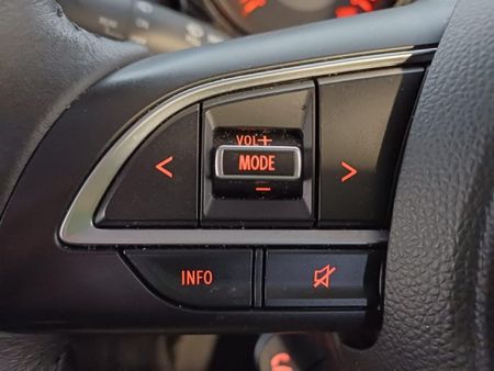 2025-Suzuki-Jimny-15-GLX-Auto_9