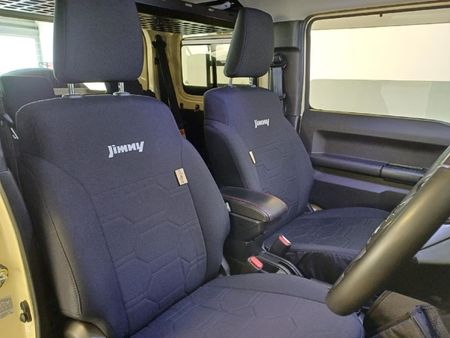 2025-Suzuki-Jimny-15-GLX-Auto_23