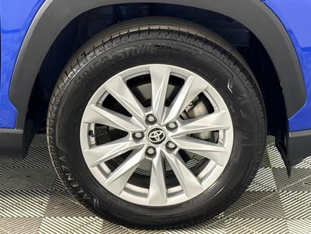 2023-Toyota-Corolla-Cross-18-XI_5