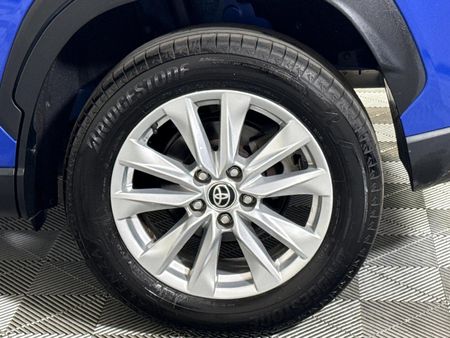 2023-Toyota-Corolla-Cross-18-XI_6