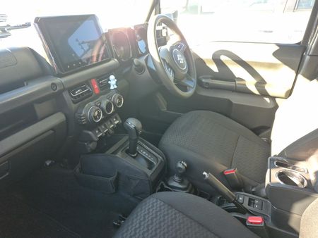 2025-Suzuki-Jimny-15-GLX-AllGrip-5-Door-Auto_6