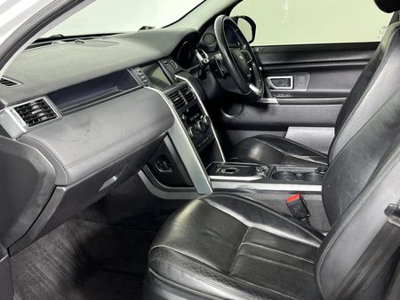 2016-Land-Rover-Discovery-Sport-22-SD4-SE_9