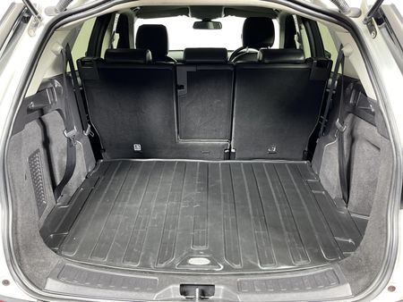 2016-Land-Rover-Discovery-Sport-22-SD4-SE_15