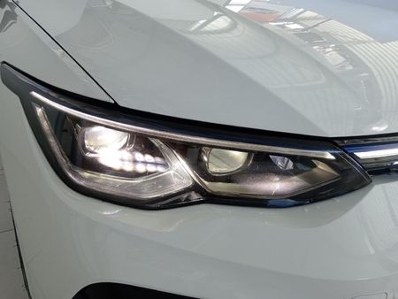 2024-Volkswagen-Golf-8-20-TSI-R-DSG_24